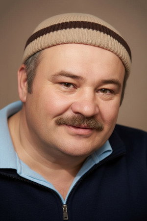Photo of Çetin Tolbas from the Latest Netflix gallery