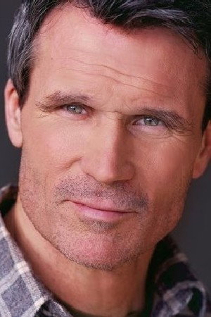 Photo of Kent Sheridan from the Latest Netflix gallery