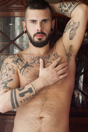 Photo of Aday Traun from the Latest Netflix gallery