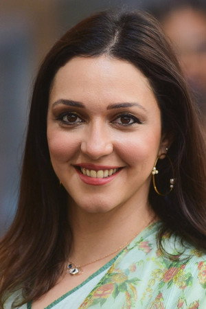 Nauheed Cyrusi photo
