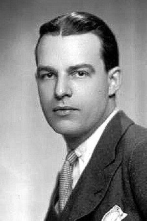 Photo of Alfred Lunt from the Latest Netflix gallery