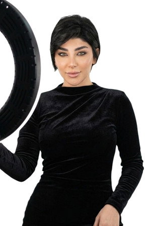 Photo of Dina Al Bayati from the Latest Netflix gallery
