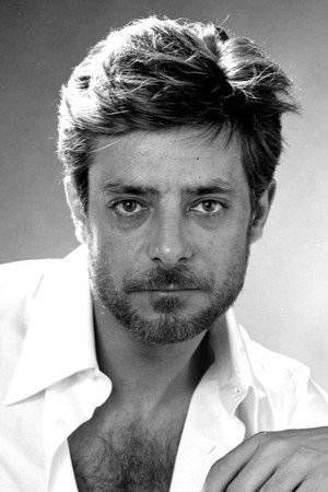 Giancarlo Giannini photo