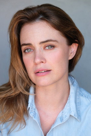 Nathalie Rapti Gomez photo