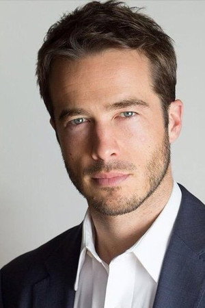 Ryan Carnes photo