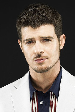 Robin Thicke photo