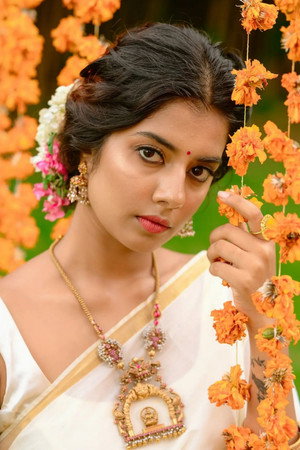 Photo of Akshaya Udhayakumar from the Latest Netflix gallery