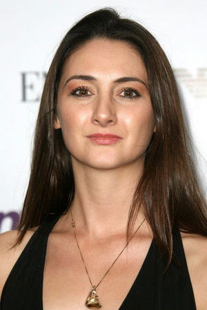 Hannah Taylor-Gordon photo