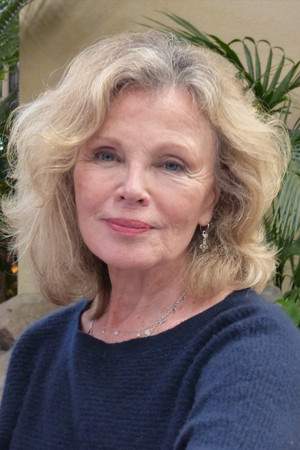 Marta Kristen photo