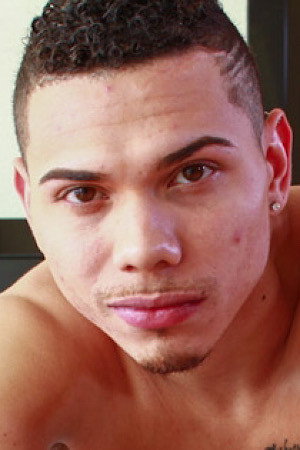 Photo of Noel Rios from the Latest Netflix gallery