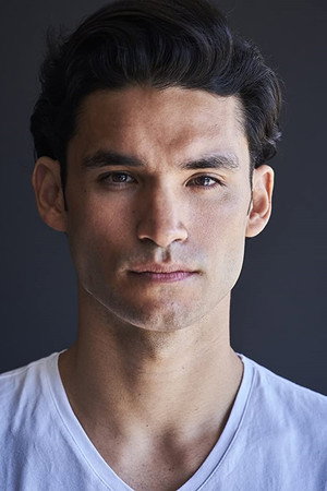 Photo of Louis Lay from the Latest Netflix gallery