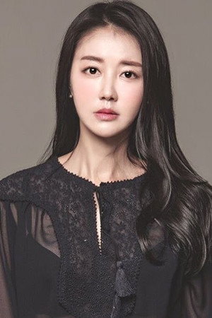 Photo of Kim Hwa-yeon from the Latest Netflix gallery
