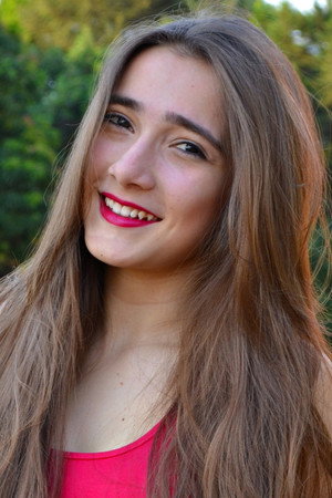 Photo of Maju Souza from the Latest Netflix gallery
