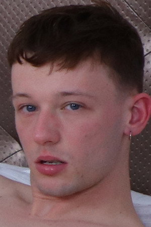 Photo of Kieron Zaks from the Latest Netflix gallery