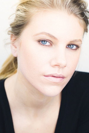 Photo of Kelsey Lea Jones from the Latest Netflix gallery