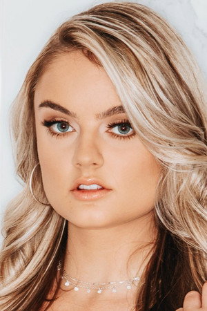 Photo of Lexie Fux from the Latest Netflix gallery