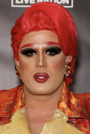 Photo of Tina Burner from the Latest Netflix gallery