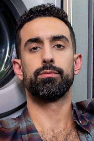 Photo of Ali Rush from the Latest Netflix gallery