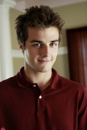 Beau Mirchoff photo