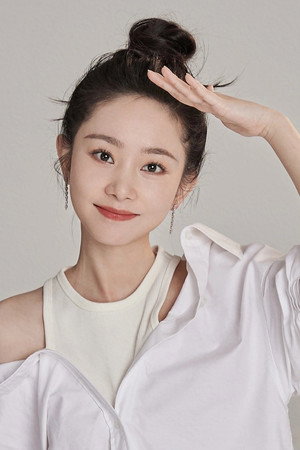 Photo of Meng Jiaxin from the Latest Netflix gallery