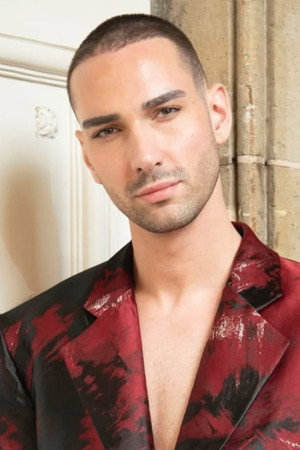 Photo of Yann from the Latest Netflix gallery