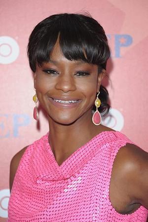 Photo of Sufe Bradshaw from the Latest Netflix gallery