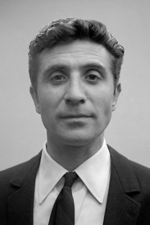 Photo of Gilbert Bécaud from the Latest Netflix gallery