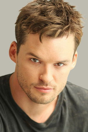 Austin Nichols photo