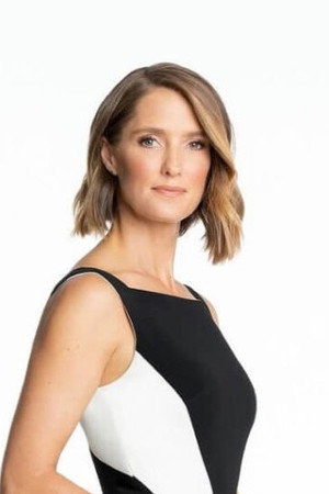 Photo of Kayna Whitworth from the Latest Netflix gallery