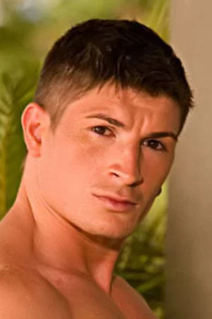 Photo of Eric Valentin from the Latest Netflix gallery