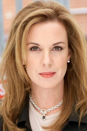 Elizabeth Perkins photo