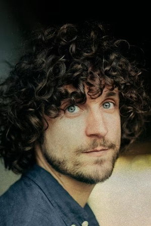 Photo of Julien Barbagallo from the Latest Netflix gallery