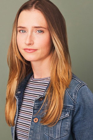 Photo of Sarah Hoffmeister from the Latest Netflix gallery