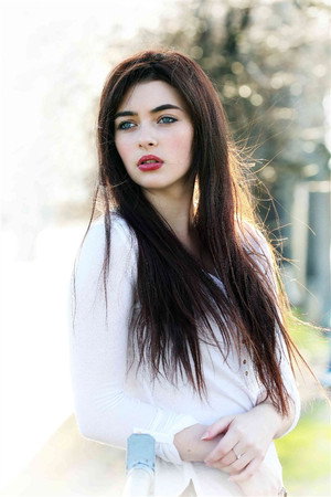 Photo of Zoé Garcia from the Latest Netflix gallery