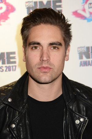 Charlie Simpson photo