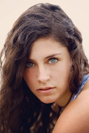 Photo of Hannah Kleeman from the Latest Netflix gallery