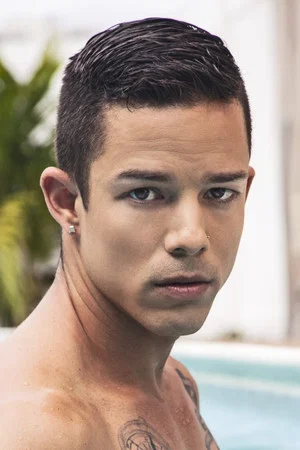 Photo of Nic Sahara from the Latest Netflix gallery