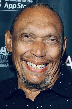 Hawthorne James photo