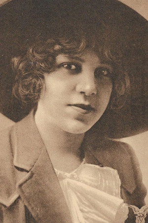 Photo of Lillian Christy from the Latest Netflix gallery