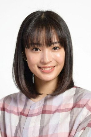 Suzu Hirose photo