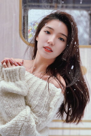 Photo of Guo Rong from the Latest Netflix gallery