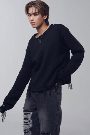 Poom Nitipoom Jumparnin photo