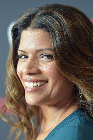Andrea Navedo photo
