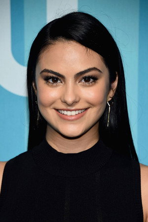 Camila Mendes photo