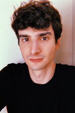 Photo of Justin Kuritzkes from the Latest Netflix gallery