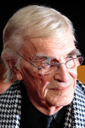 Martin Landau photo