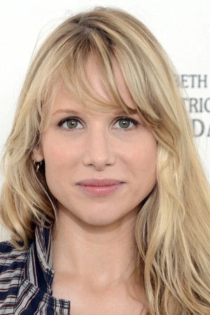 Lucy Punch photo
