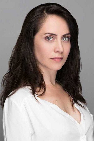 Photo of Selen Öztürk from the Latest Netflix gallery