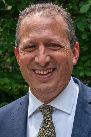 Photo of Brad Lander from the Latest Netflix gallery