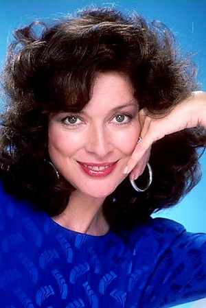 Dixie Carter photo